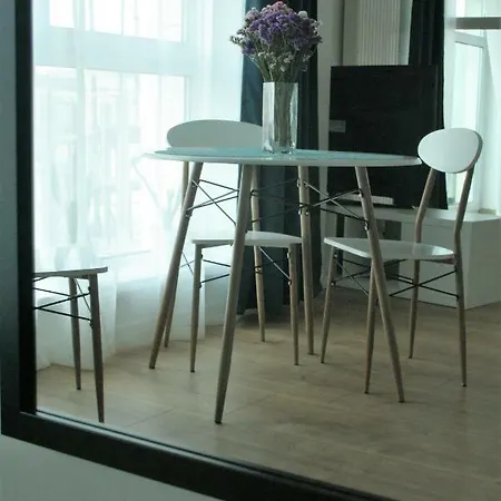 Ports Apartament Appartement *